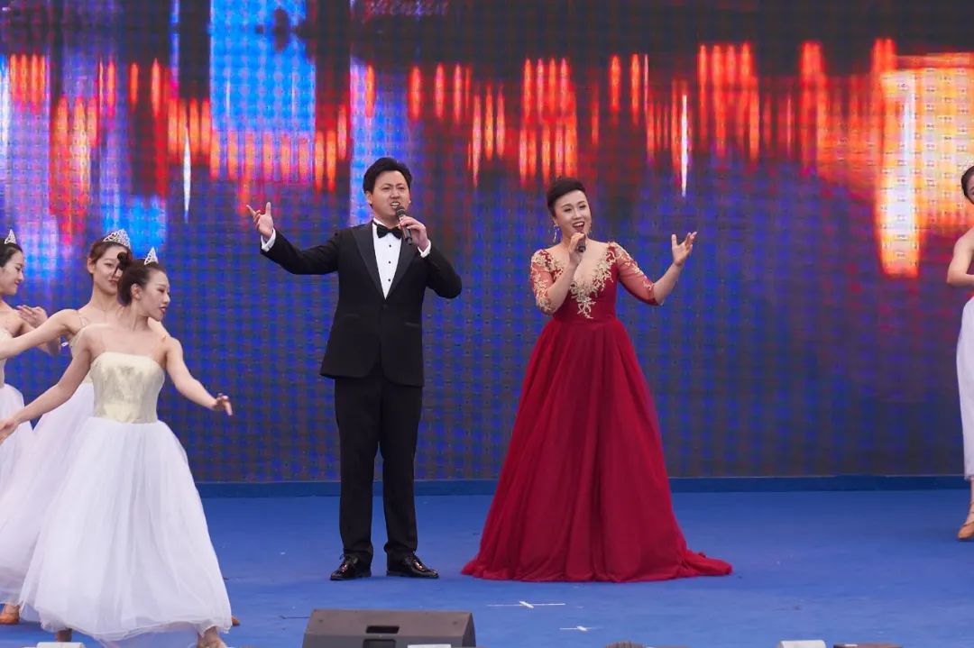 ���ѻ� ��(�й���)���޹�˾����