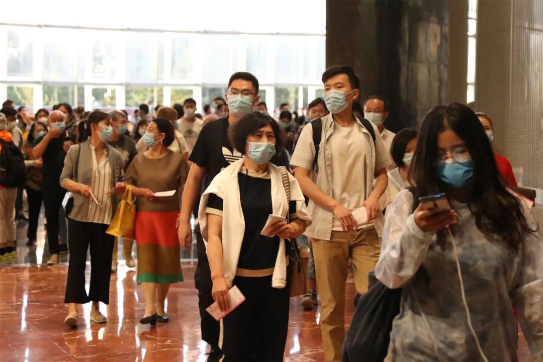 ���ѻ� ��(�й���)���޹�˾����