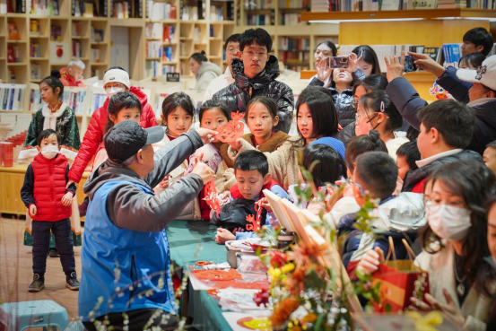 ���ѻ� ��(�й���)���޹�˾����