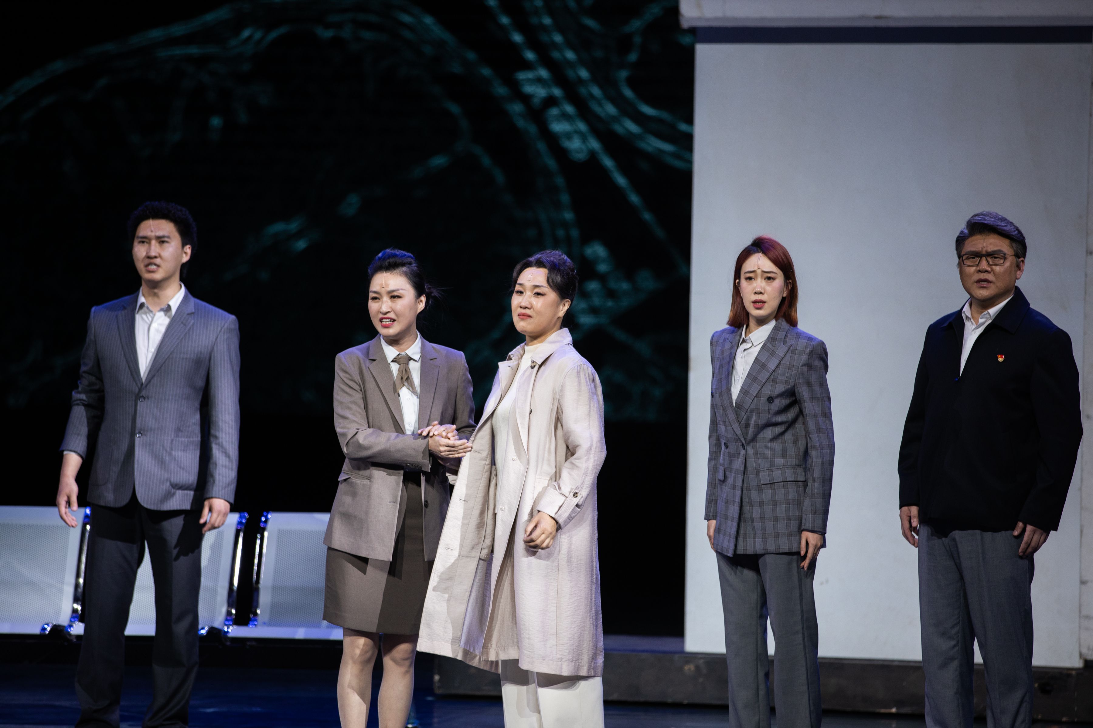 ���ѻ� ��(�й���)���޹�˾����