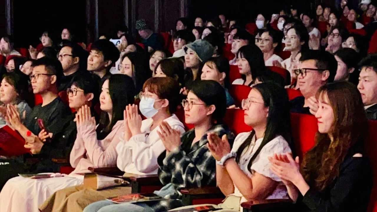 ���ѻ� ��(�й���)���޹�˾����