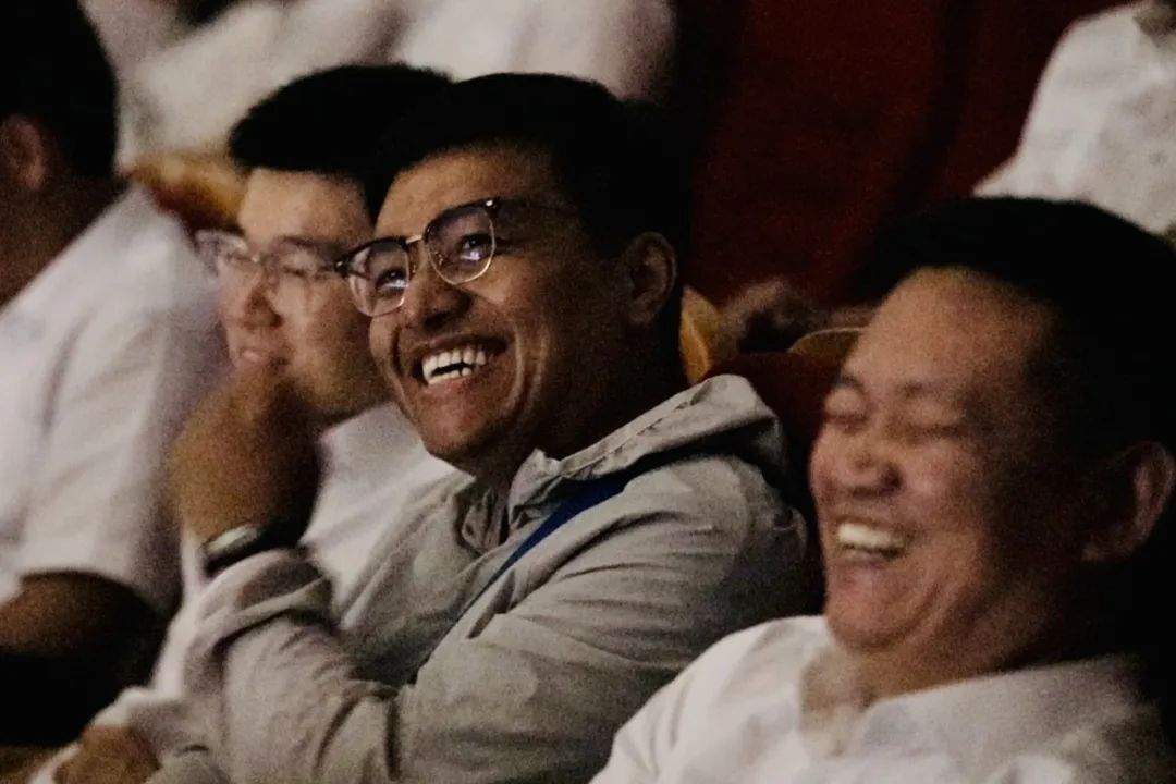 ���ѻ� ��(�й���)���޹�˾����