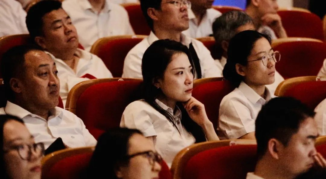 ���ѻ� ��(�й���)���޹�˾����