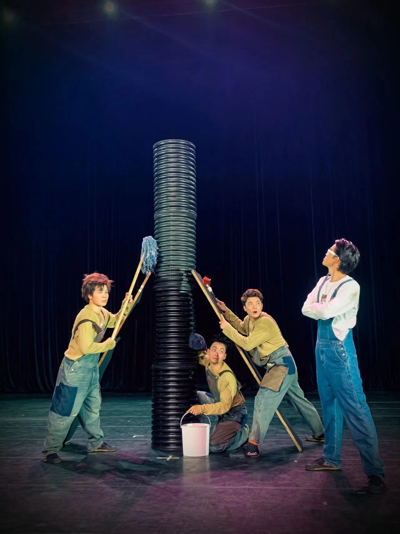 ���ѻ� ��(�й���)���޹�˾����