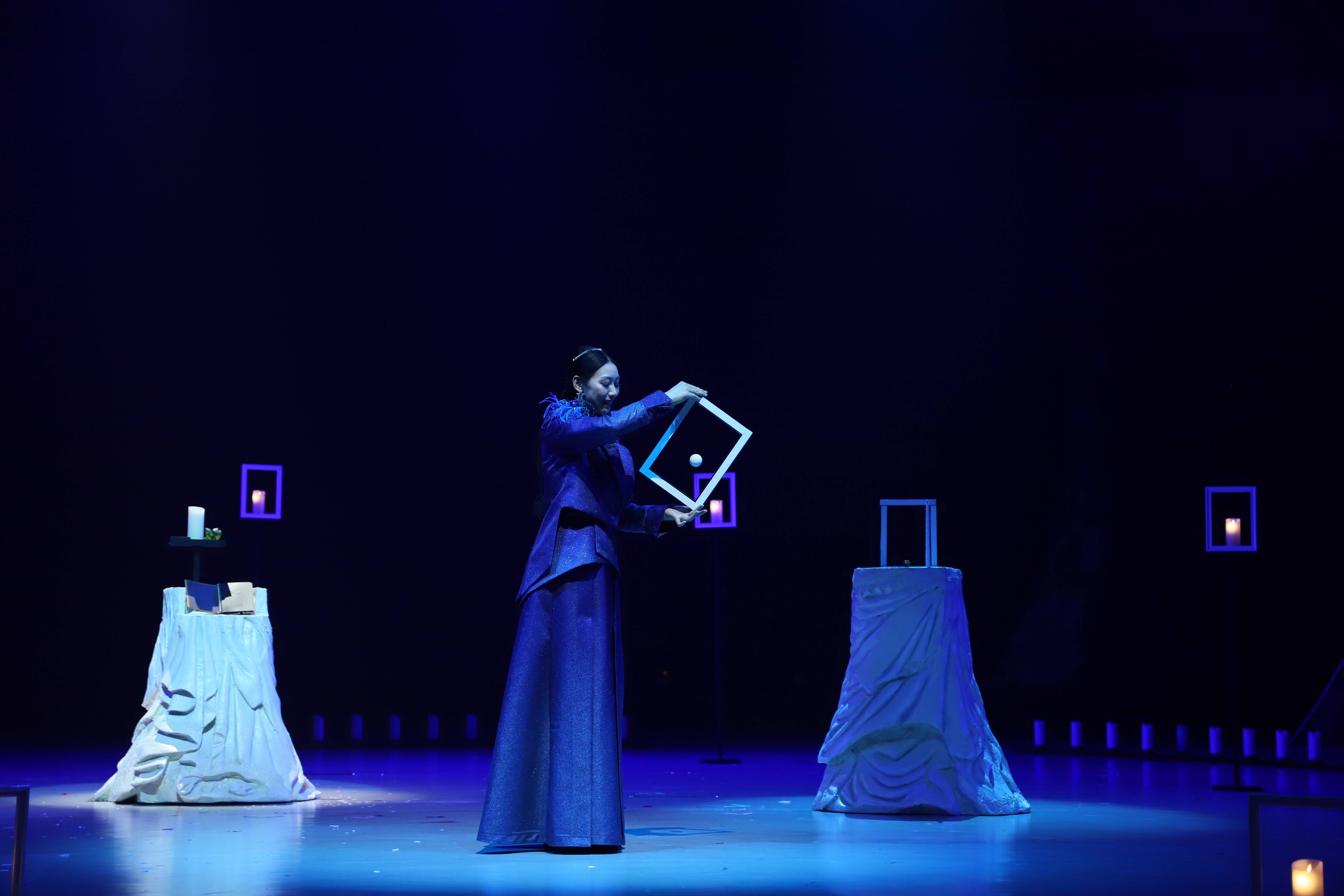 ���ѻ� ��(�й���)���޹�˾����