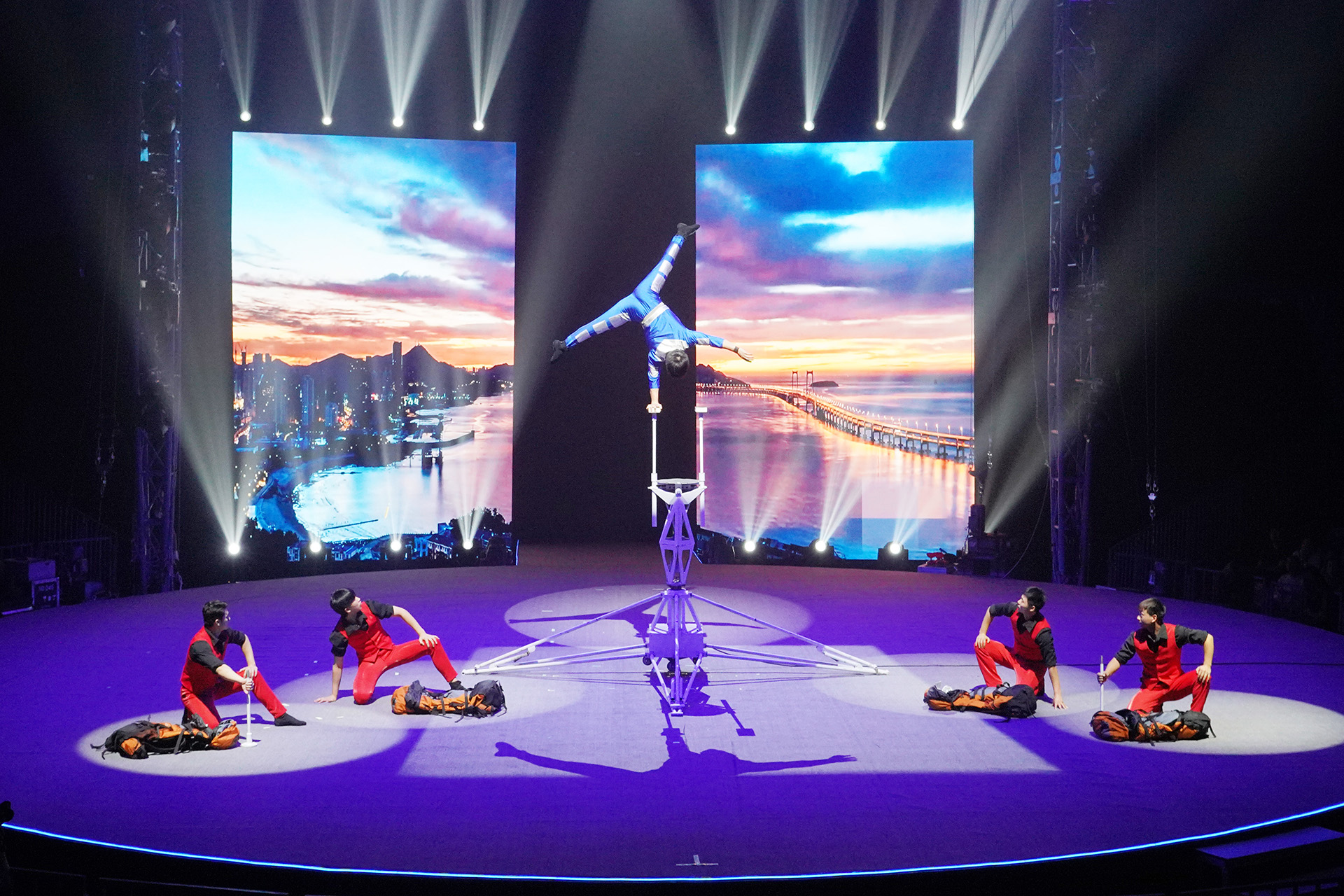 ���ѻ� ��(�й���)���޹�˾����