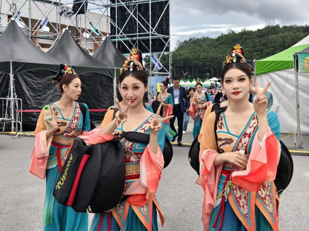 ���ѻ� ��(�й���)���޹�˾����