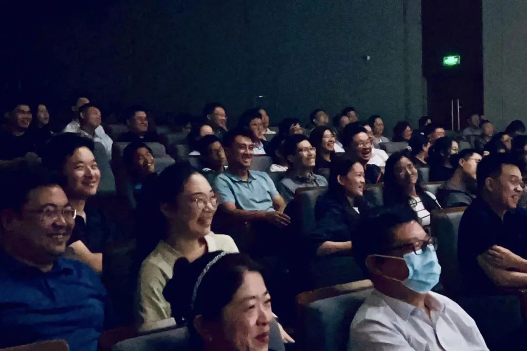 ���ѻ� ��(�й���)���޹�˾����