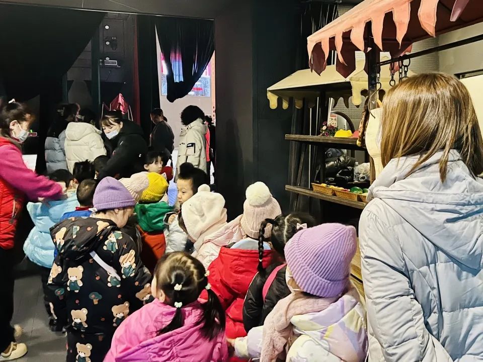 ���ѻ� ��(�й���)���޹�˾����