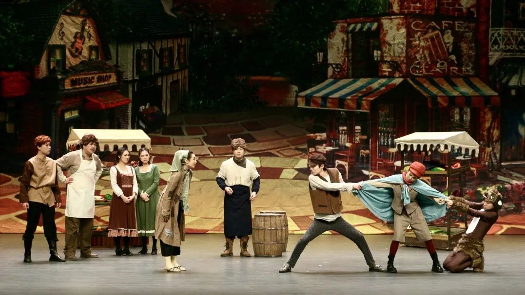 ���ѻ� ��(�й���)���޹�˾����