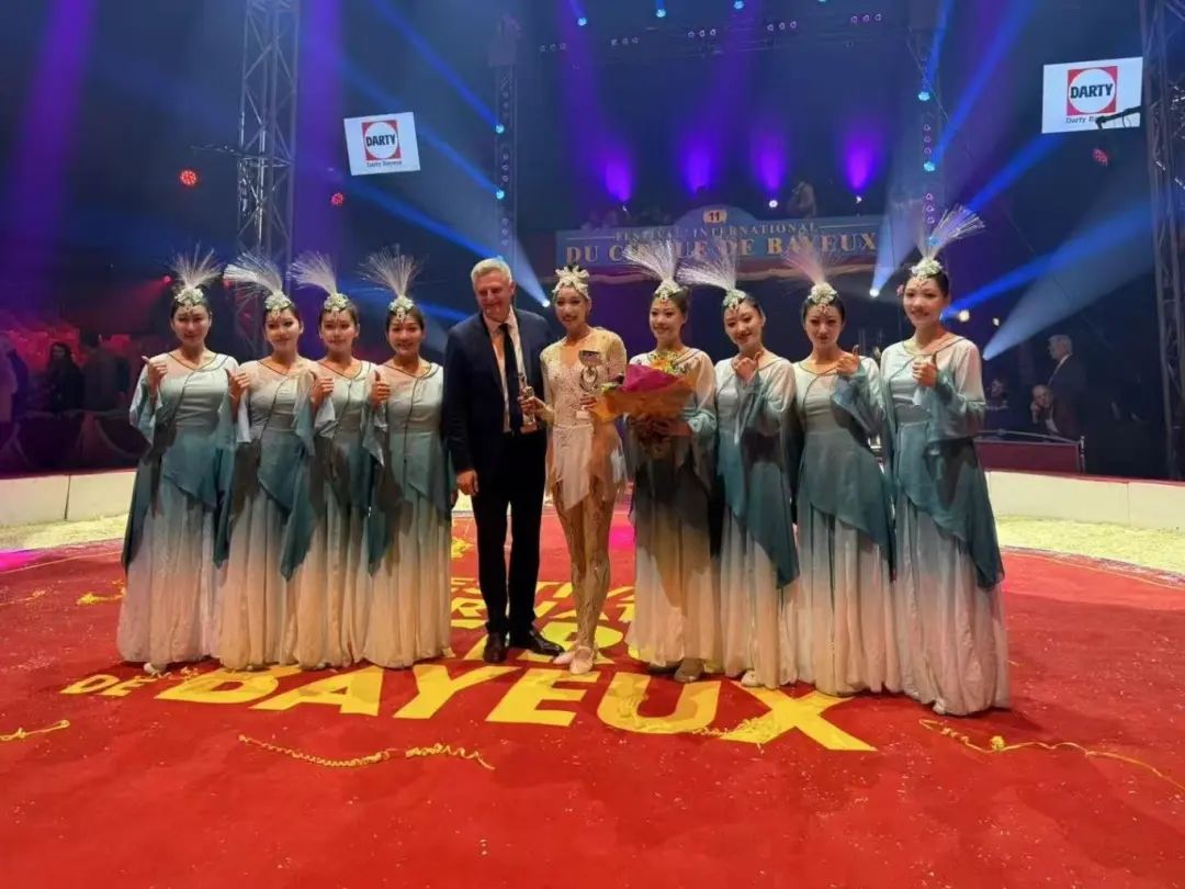 ���ѻ� ��(�й���)���޹�˾����