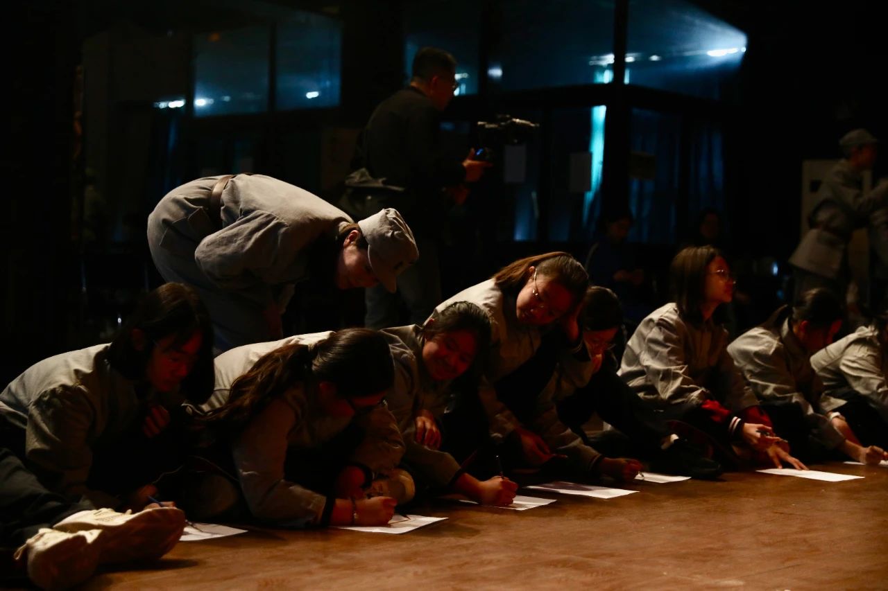 ���ѻ� ��(�й���)���޹�˾����