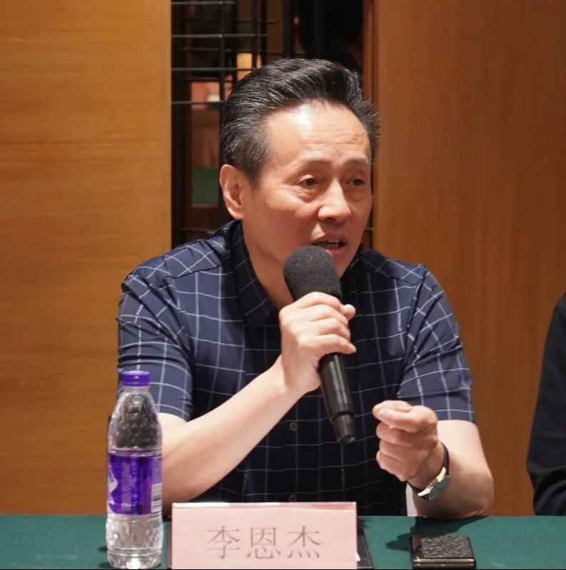 ���ѻ� ��(�й���)���޹�˾����