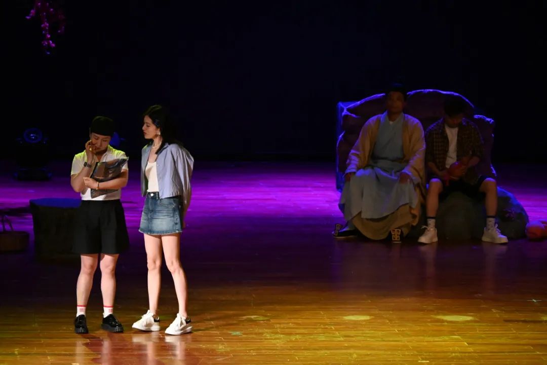 ���ѻ� ��(�й���)���޹�˾����