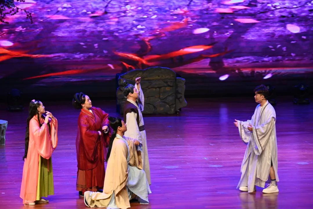 ���ѻ� ��(�й���)���޹�˾����