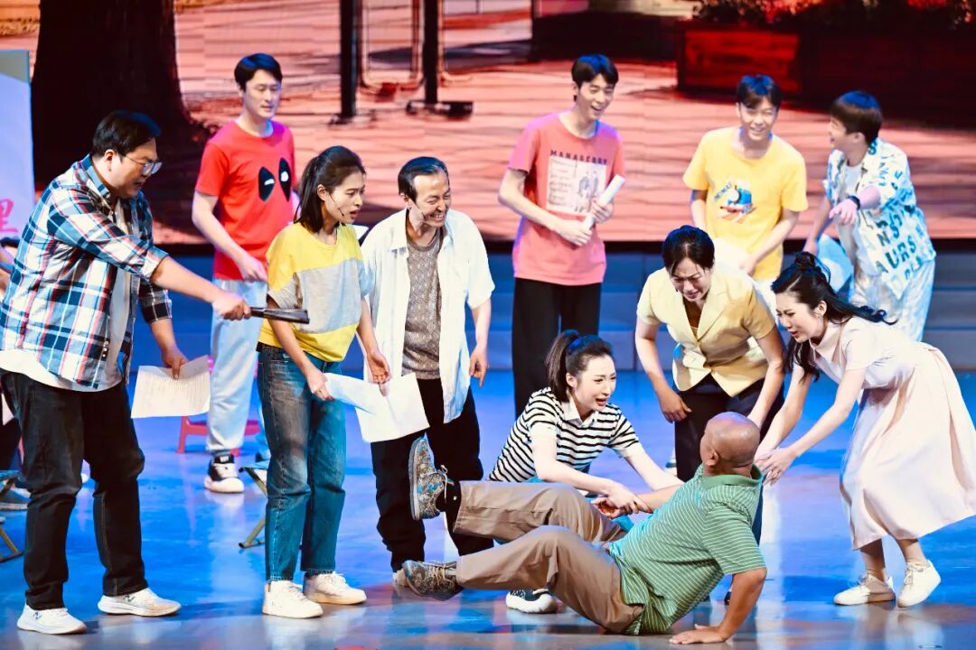 ���ѻ� ��(�й���)���޹�˾����