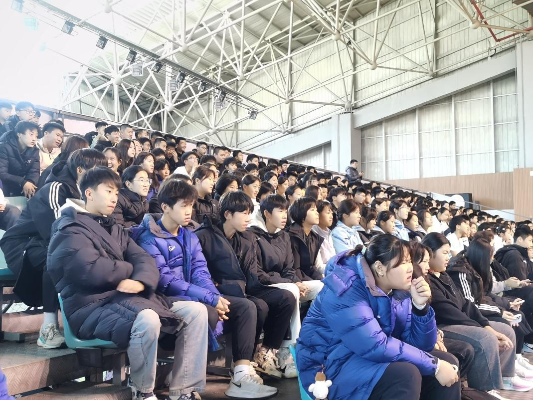 ���ѻ� ��(�й���)���޹�˾����